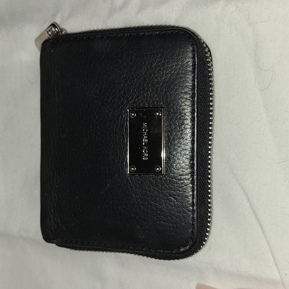 Authentic Used black leather Michael Kors wallet